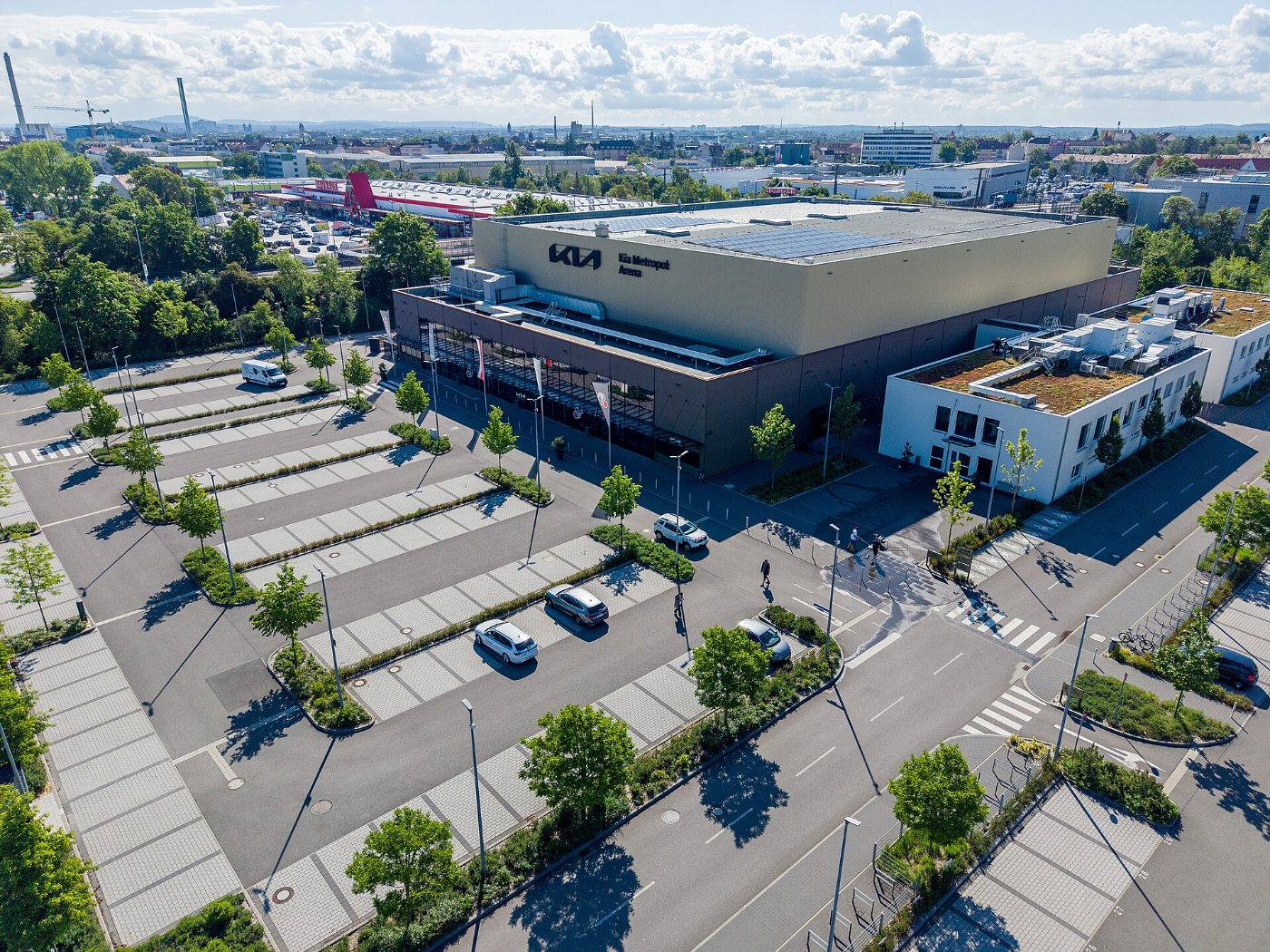 Luftbild der KIA-Arena am Tillypark in Nürnberg